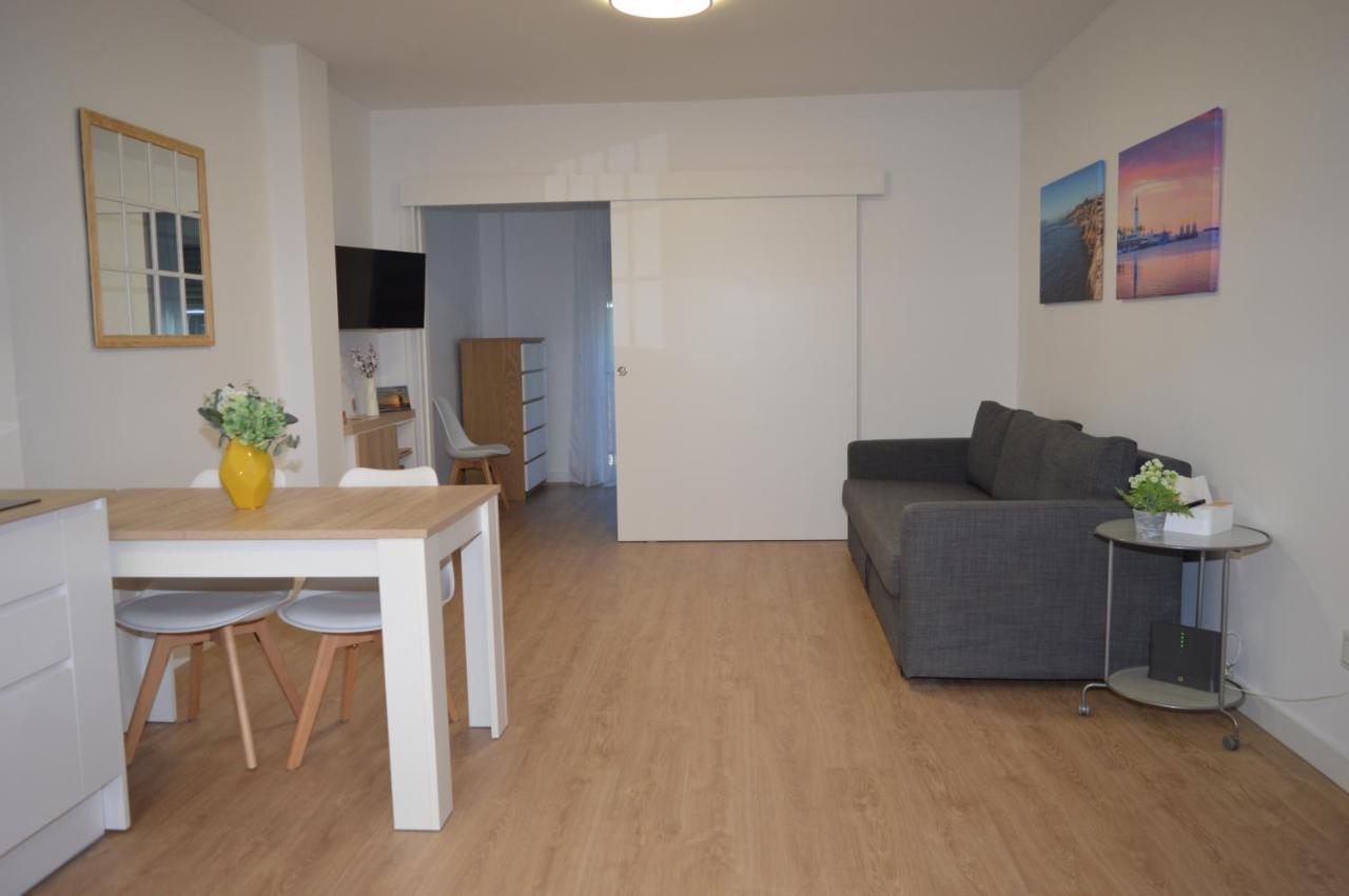 Floridos Playa Piso Reformado De 2 Habitaciones A 50M De La Playa La Cala Del Moral Buitenkant foto